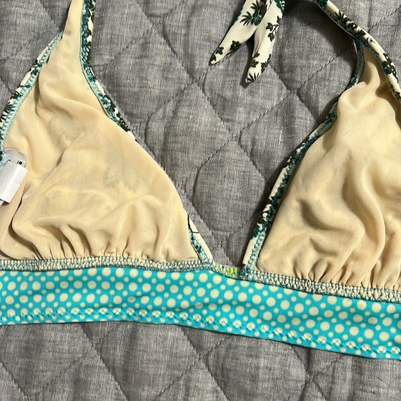 CoCo Reef bikini and swim skirt - Picture 4 of 10